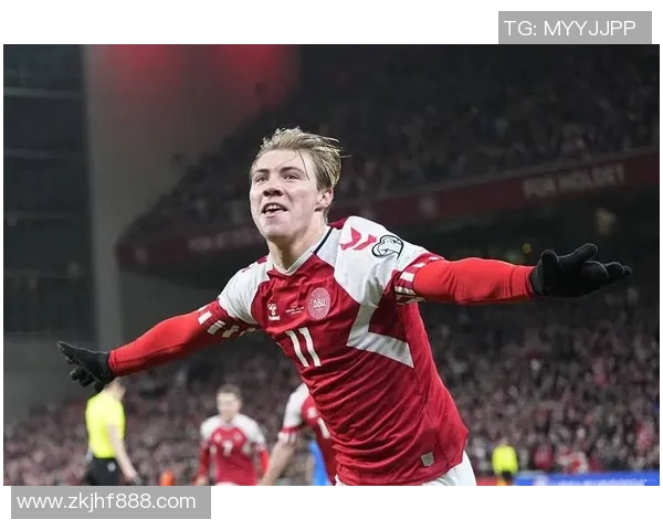 伊利亚斯足球生涯回顾与成就分析 他如何成为未来之星