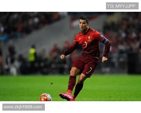 最新足球球星得分排名榜解析，梅西C罗谁将登顶历史射手榜